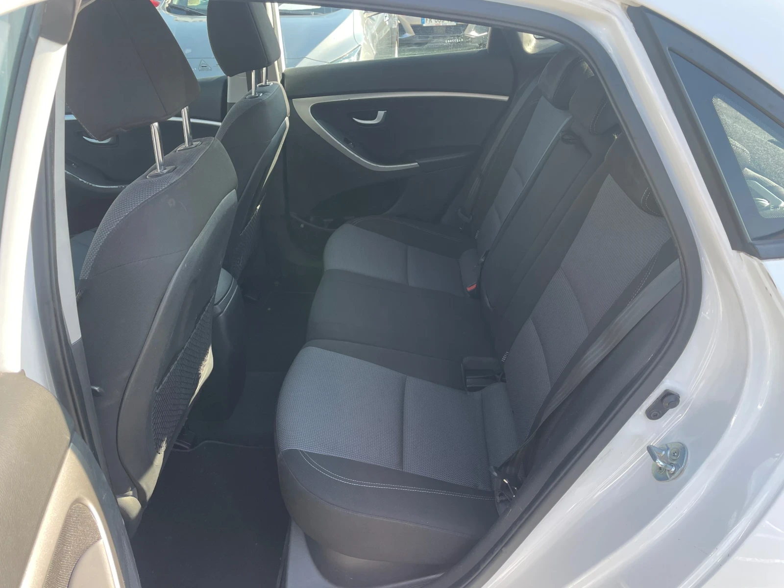 Hyundai I30 1.4 ��� | Mobile.bg � ����������� 11