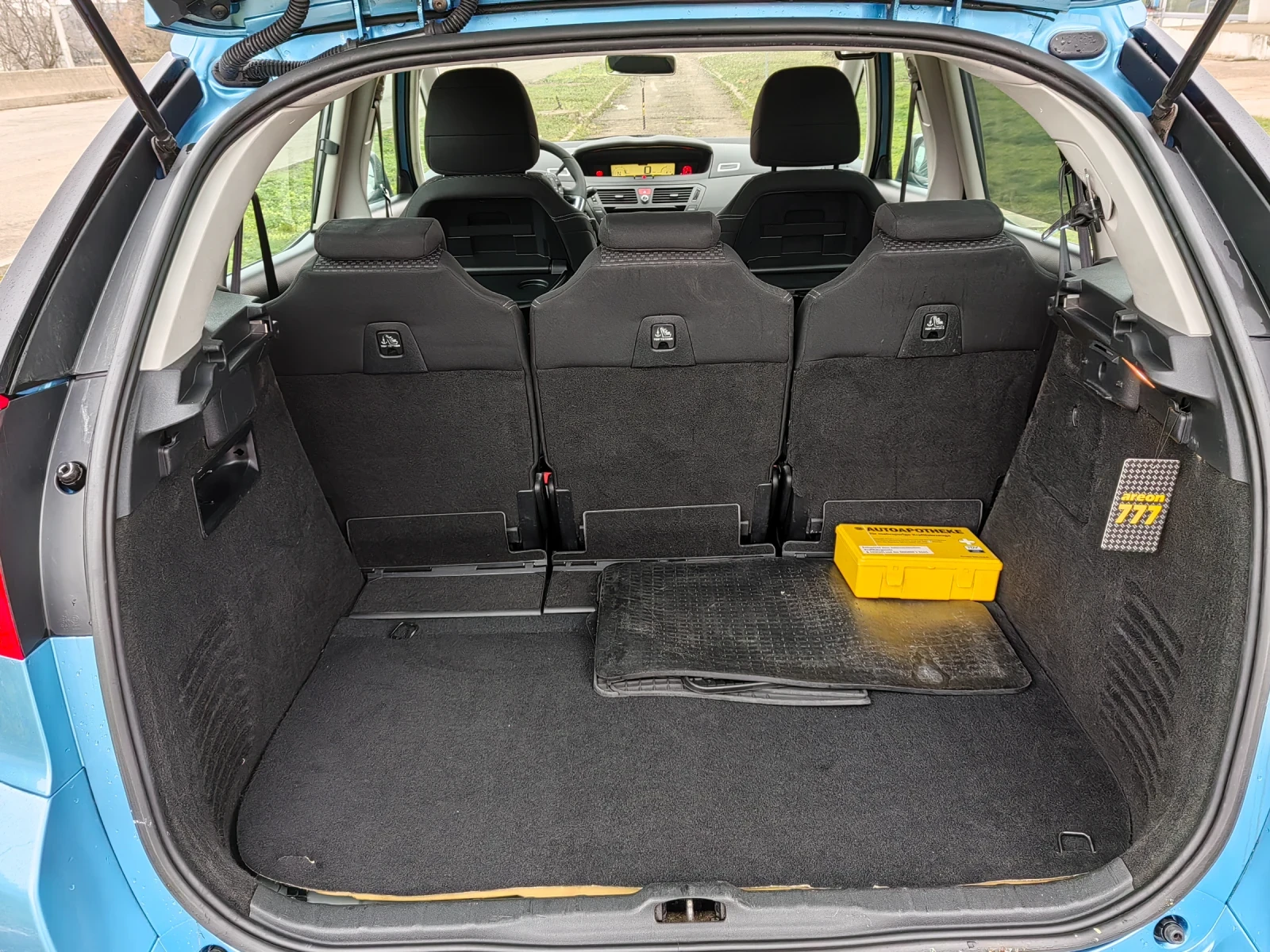 Citroen C4 Picasso 1.6 hdi 110ps, снимка 12 - Автомобили и джипове - 53963940