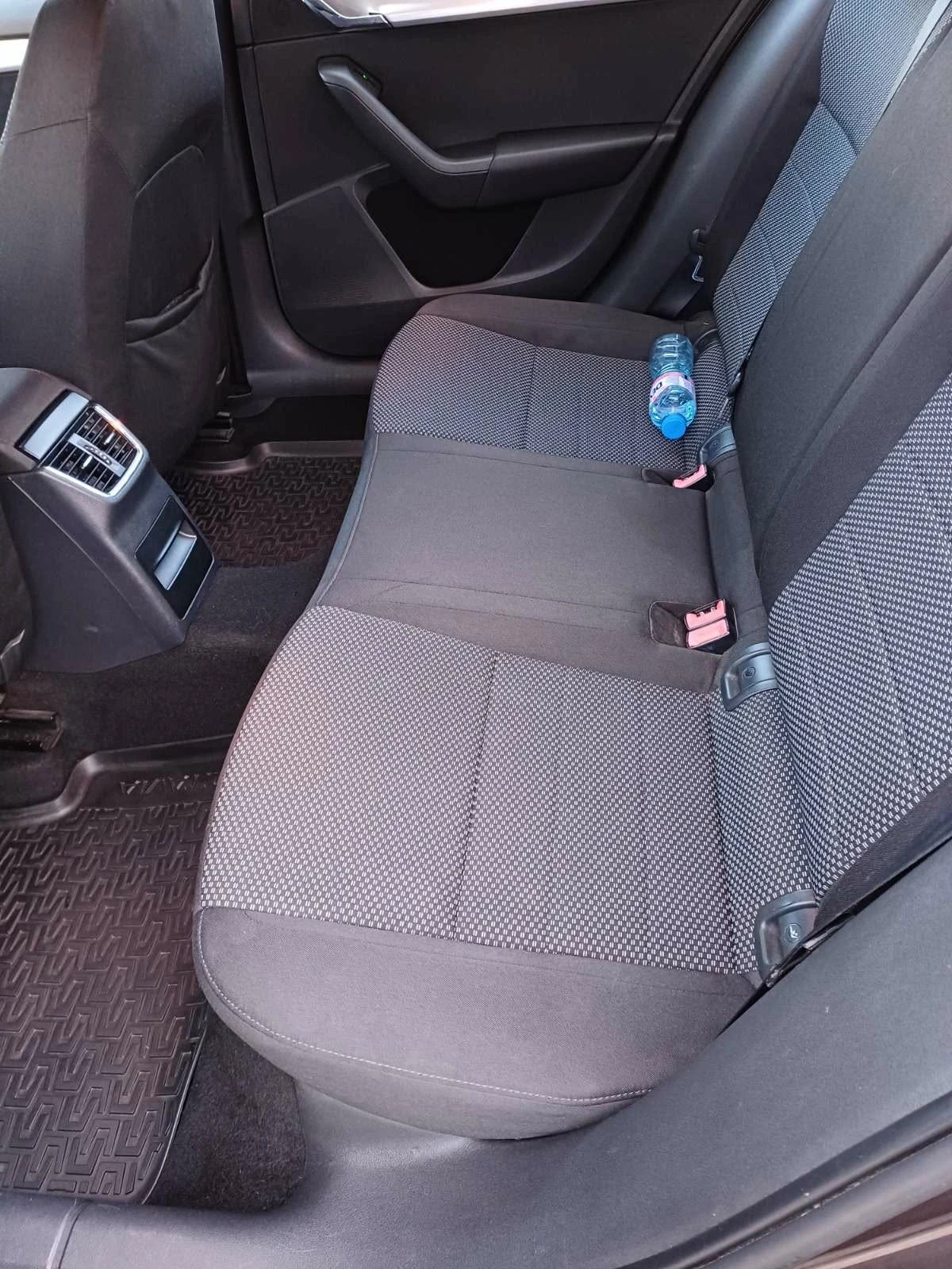 Skoda Octavia, снимка 11 - Автомобили и джипове - 54021615