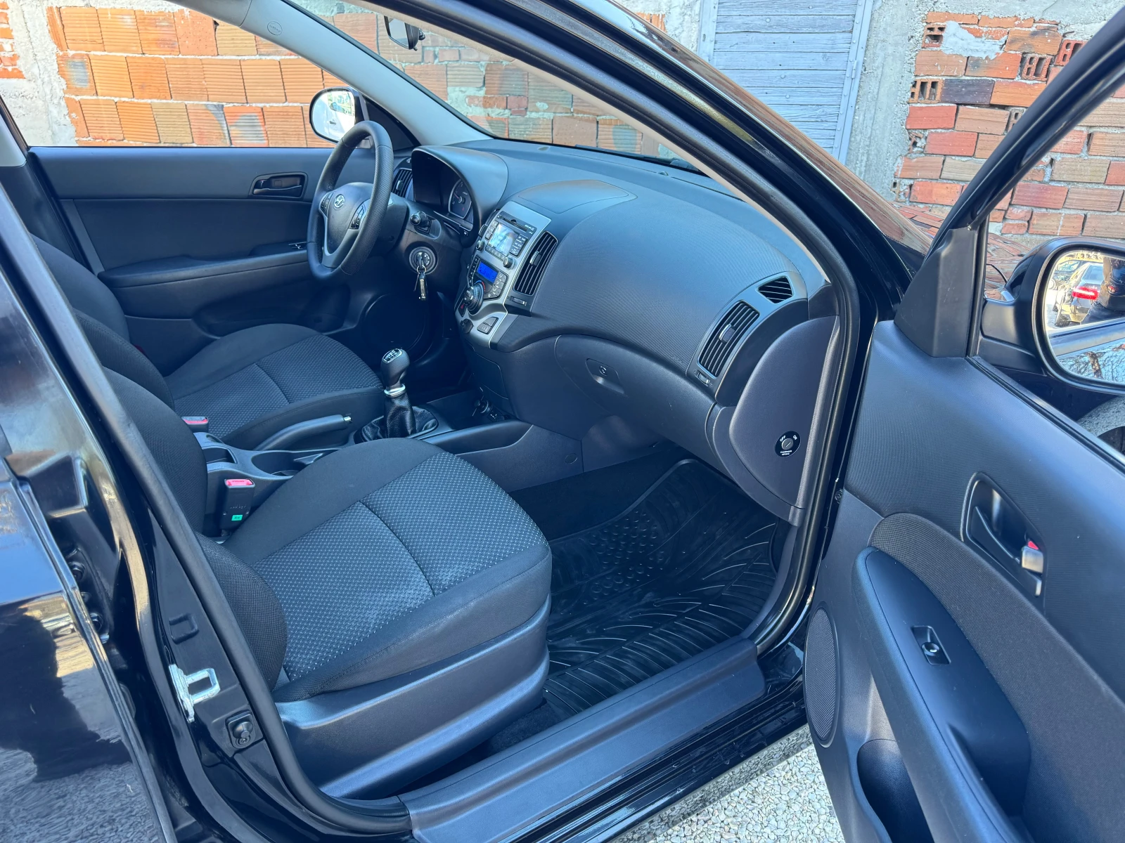 Hyundai I30 1.6CRDI-90��. | Mobile.bg � ����������� 16