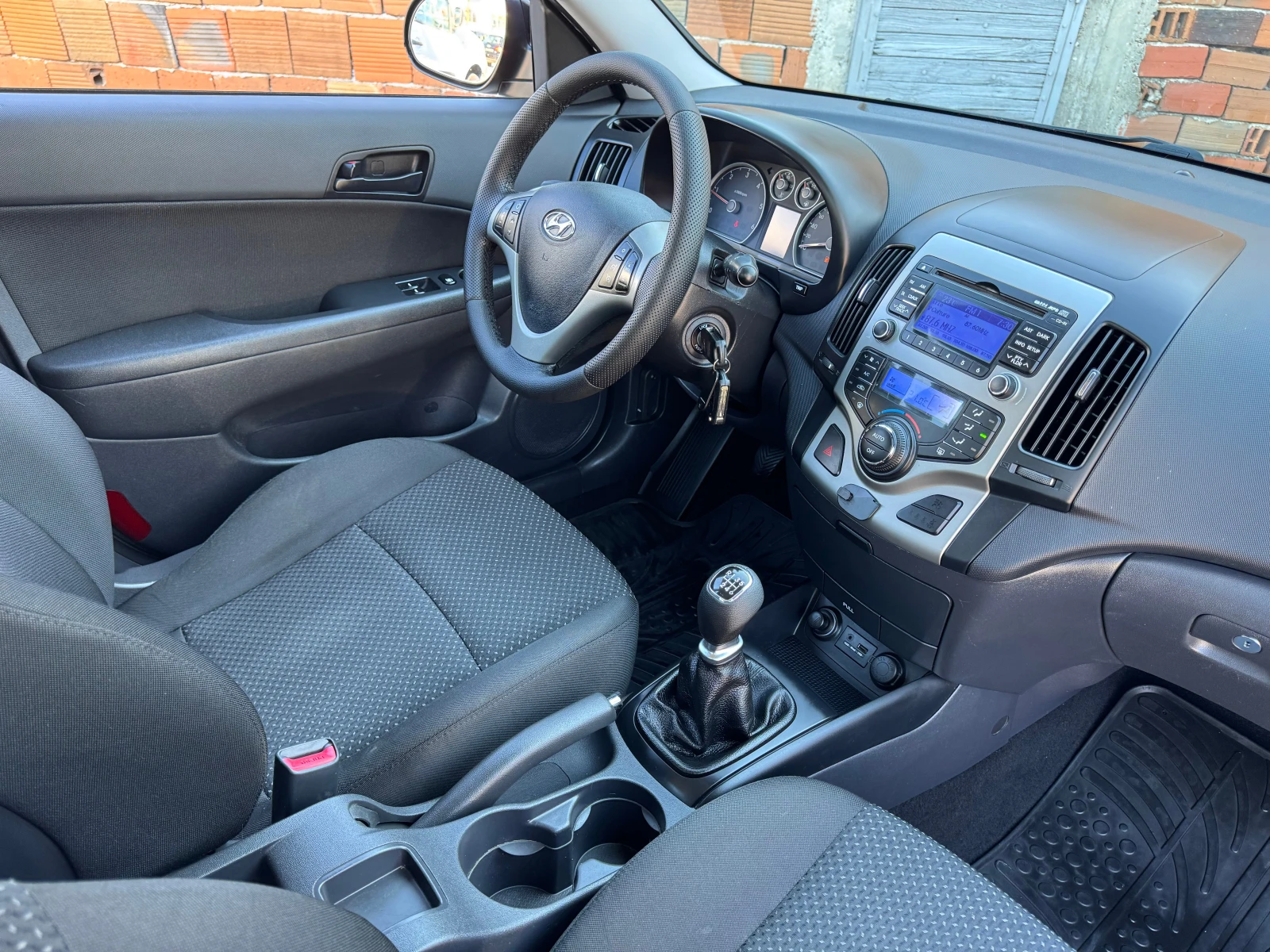 Hyundai I30 1.6CRDI-90��. | Mobile.bg � ����������� 17