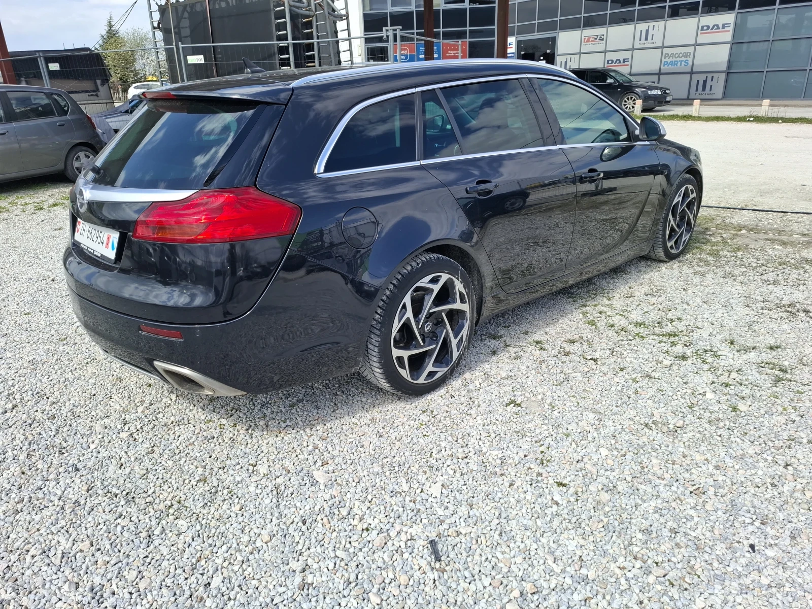 Opel Insignia 2.8 БЕНЗИН OPC FULL 380K.C, снимка 6 - Автомобили и джипове - 54235083