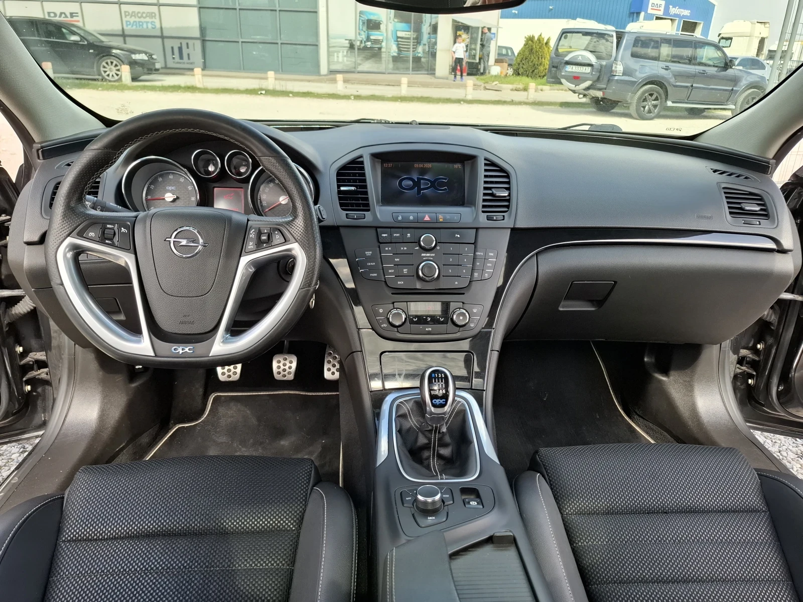 Opel Insignia 2.8 БЕНЗИН OPC FULL 380K.C, снимка 14 - Автомобили и джипове - 54235083