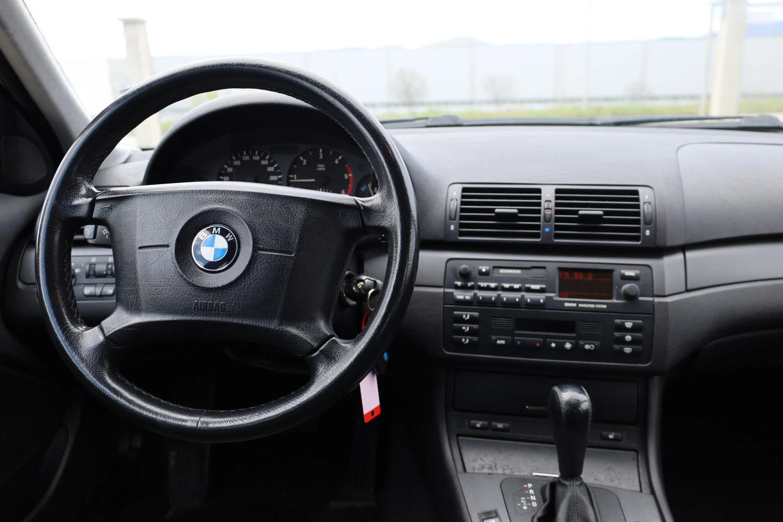 BMW 320 Е46 - лизинг без първоначална вноска, снимка 11 - Автомобили и джипове - 54303411