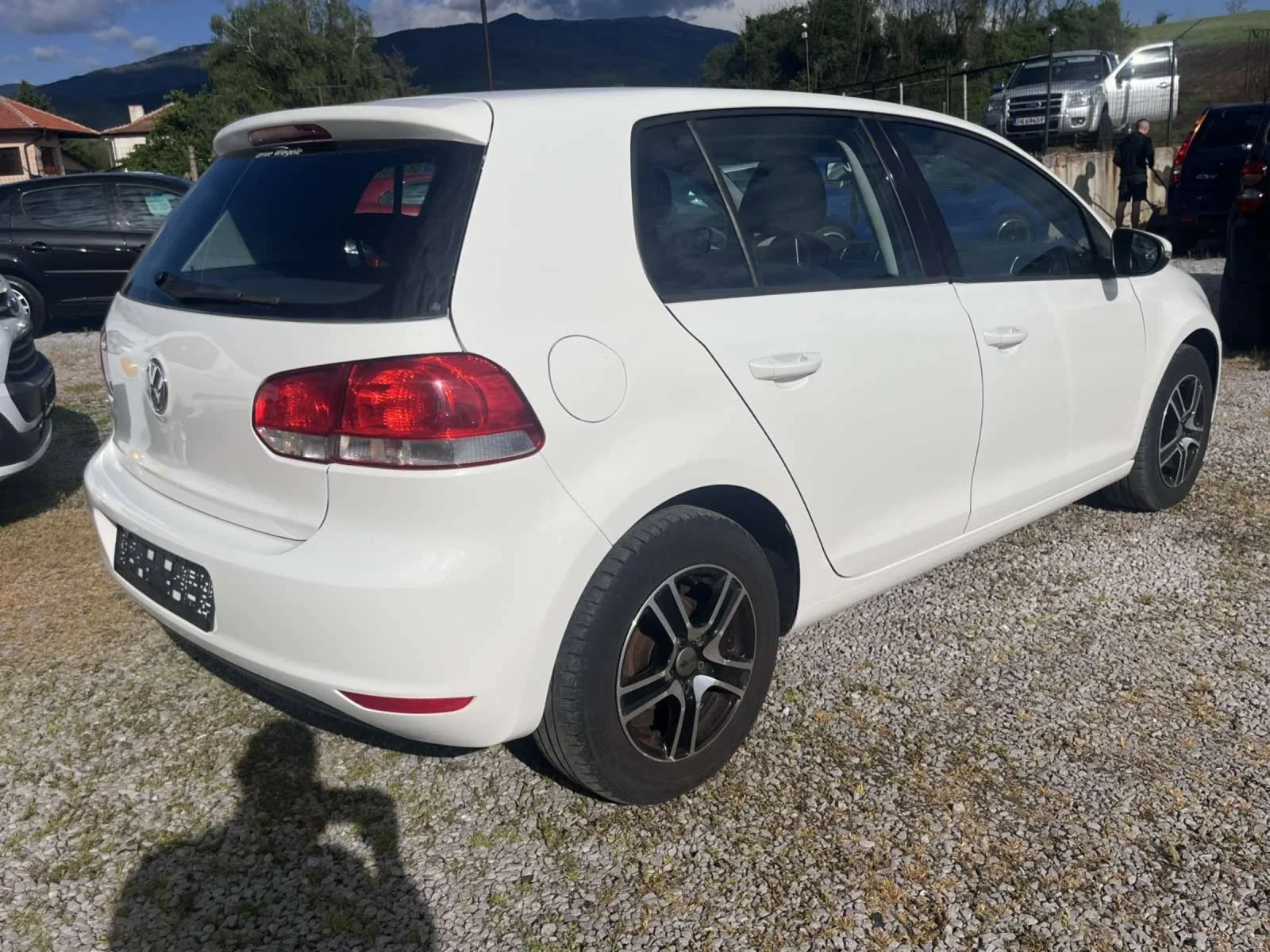 VW Golf 1.4 80кс, снимка 3 - Автомобили и джипове - 54663155