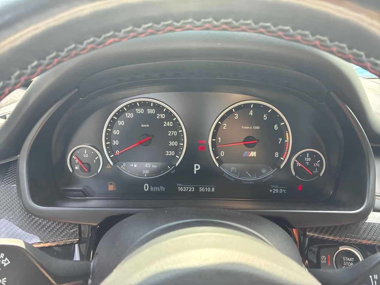 BMW X5M * CARFAX * 360 КАМЕРА * 2 КЛЮЧА * АВТОКРЕДИТ, снимка 8 - Автомобили и джипове - 54863208