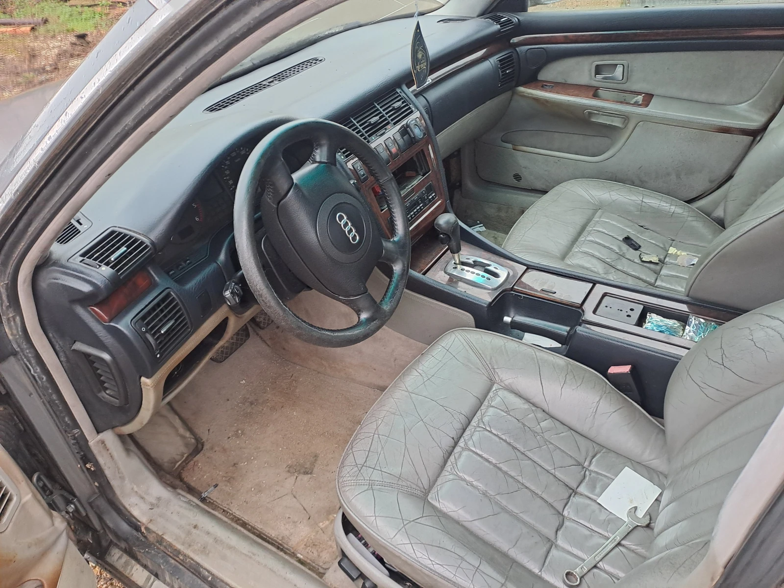 Audi A8, снимка 6 - Автомобили и джипове - 54909379