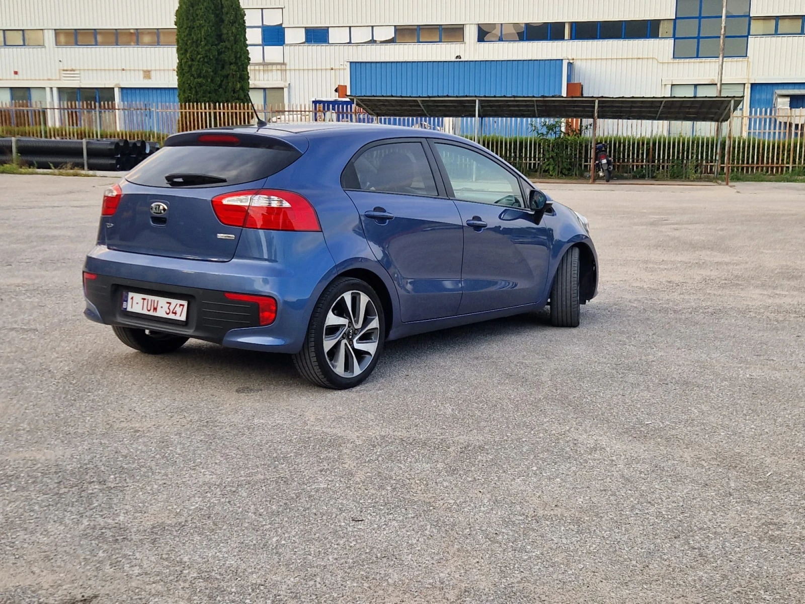 Kia Rio 1.4 CRDI 90к.с. 2016г. Евро 6, снимка 5 - Автомобили и джипове - 55333718