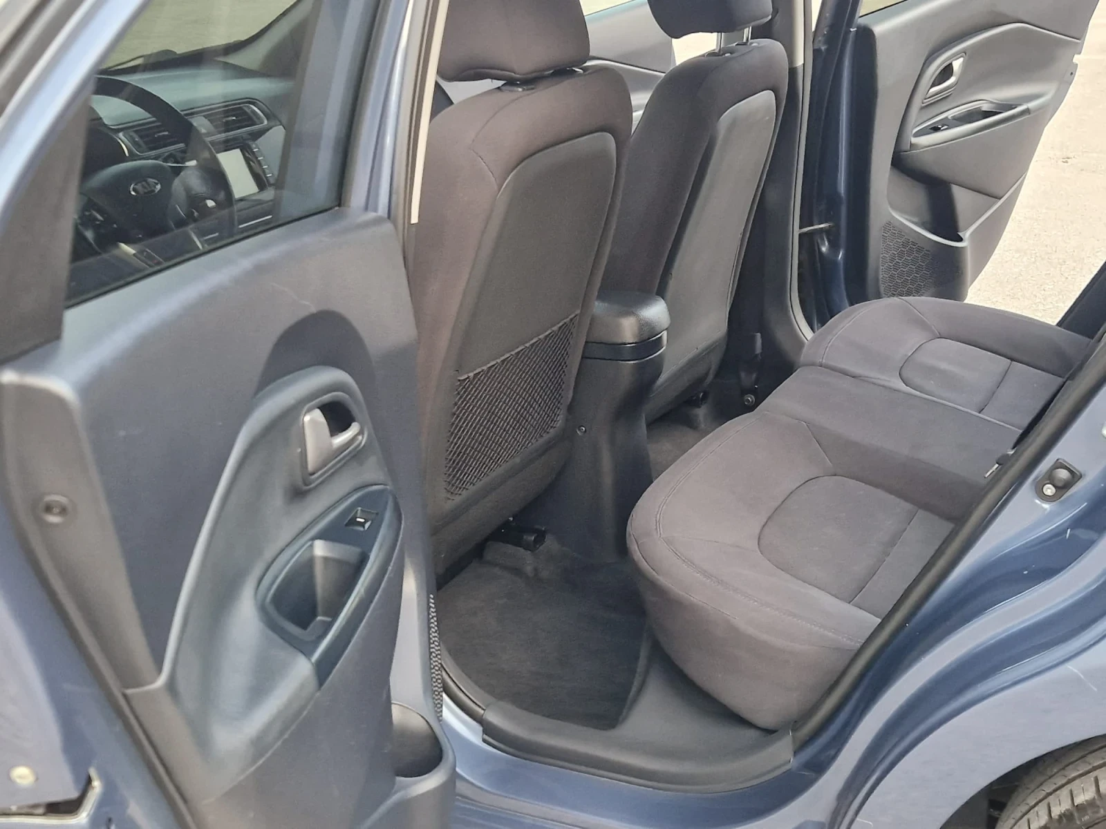 Kia Rio 1.4 CRDI 90к.с. 2016г. Евро 6, снимка 16 - Автомобили и джипове - 55333718