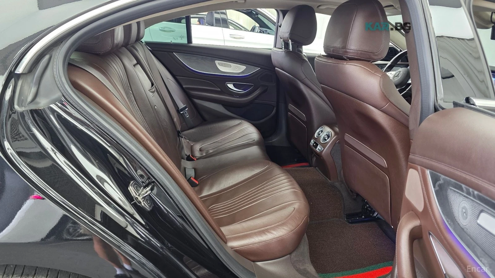 Mercedes-Benz CLS 400d* AMG* 360 CAM* ОБДУХВАНЕ* 4 ПОДГРЕВА* ПАНО, снимка 12 - Автомобили и джипове - 55380456