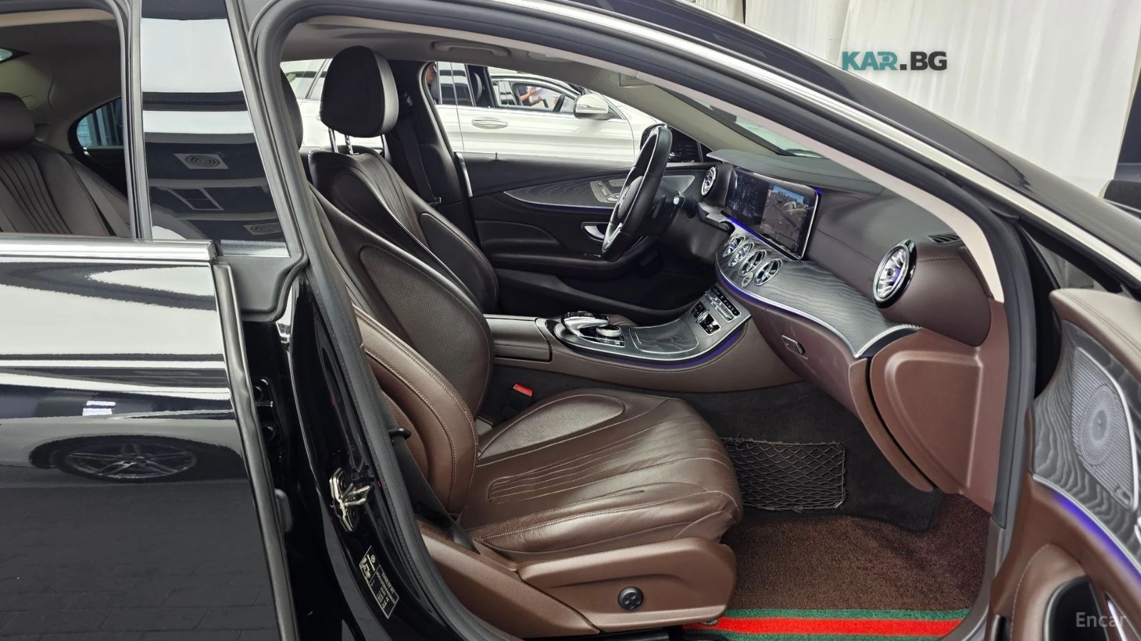 Mercedes-Benz CLS 400d* AMG* 360 CAM* ОБДУХВАНЕ* 4 ПОДГРЕВА* ПАНО, снимка 11 - Автомобили и джипове - 55380456
