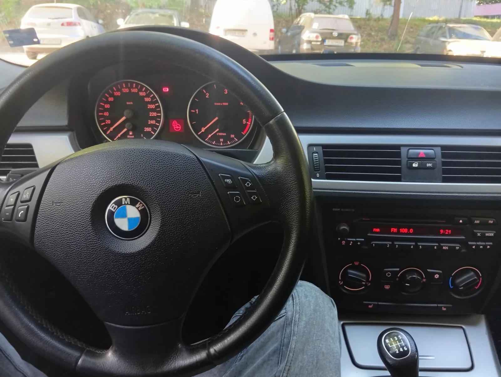BMW 320 Dizel, снимка 12 - Автомобили и джипове - 55686294