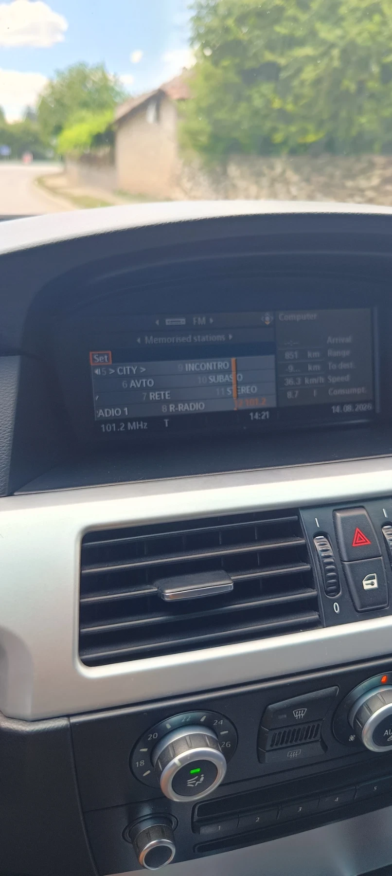 BMW 525, снимка 2 - Автомобили и джипове - 55692457