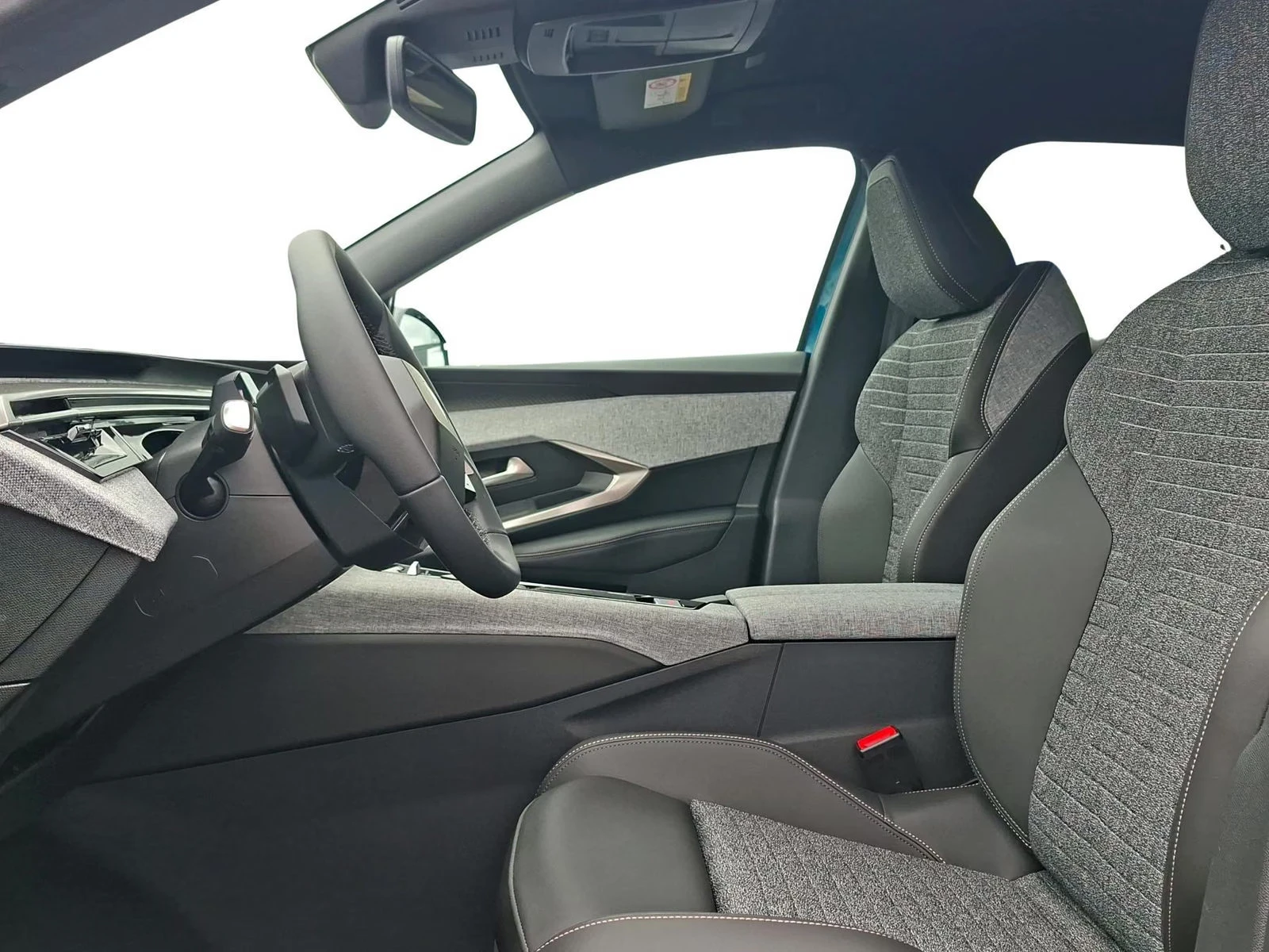Peugeot 3008 PHEV/e-DSC7/224HP/ALLURE/360/LED/NAVI/CPLAY/644q, снимка 5 - Автомобили и джипове - 55803380