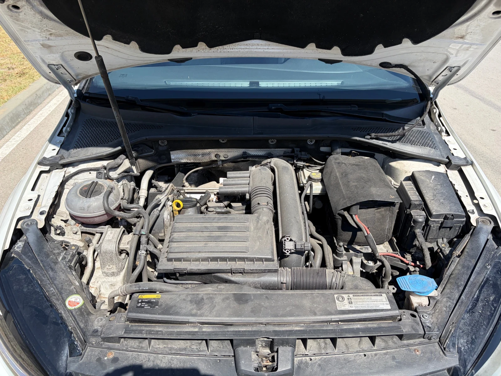 VW Golf R-lene, снимка 10 - Автомобили и джипове - 55891615