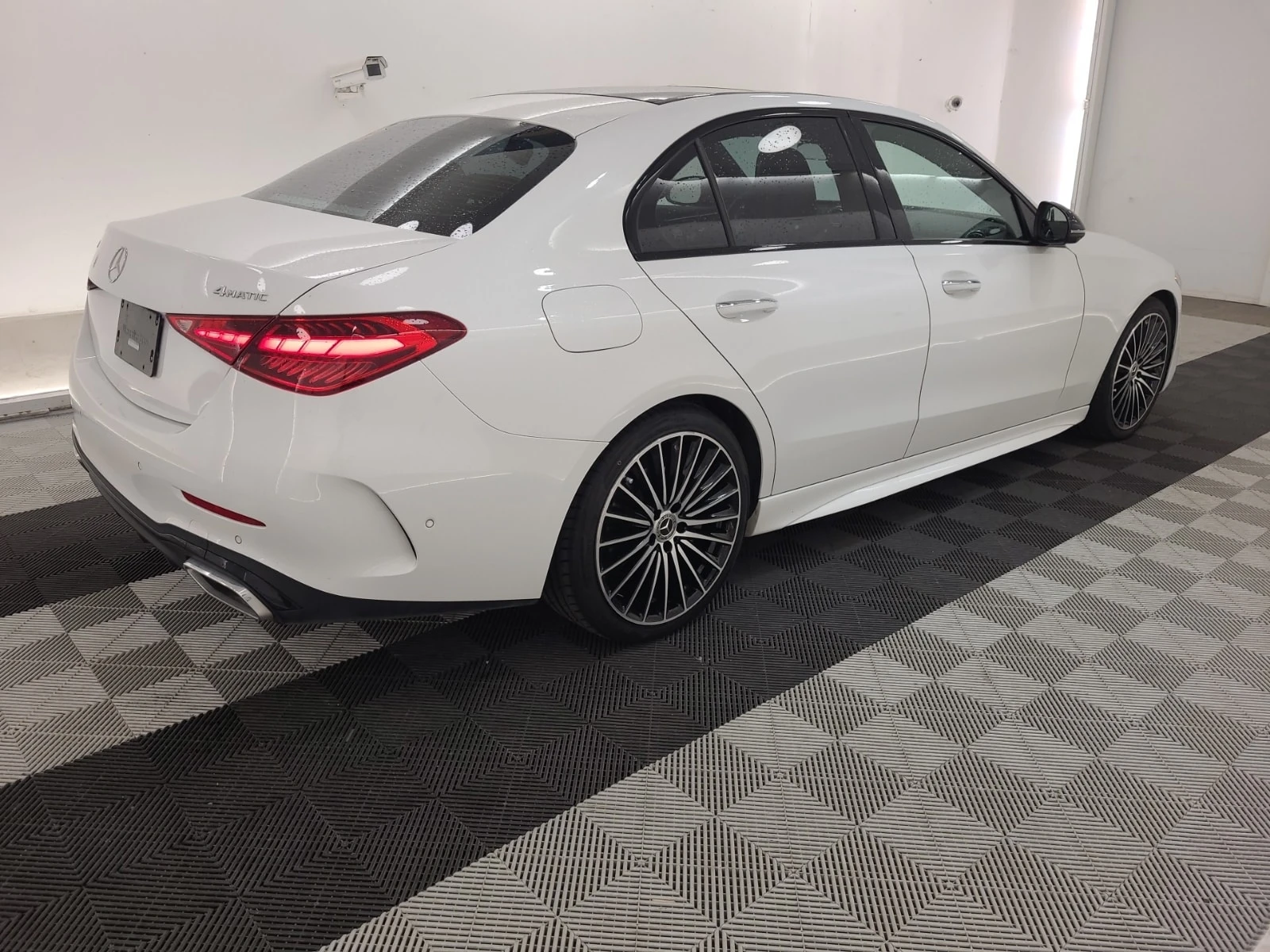 Mercedes-Benz C 300 PANO| ПАМЕТ| ПОДГРЕВИ| 360САМ| , снимка 3 - Автомобили и джипове - 56126373