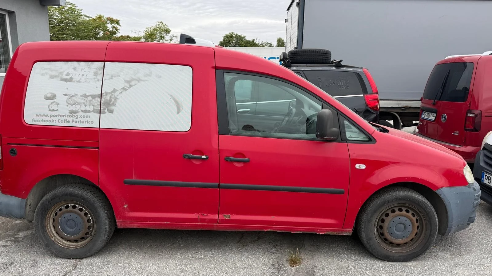 VW Caddy, снимка 3 - Автомобили и джипове - 56429179