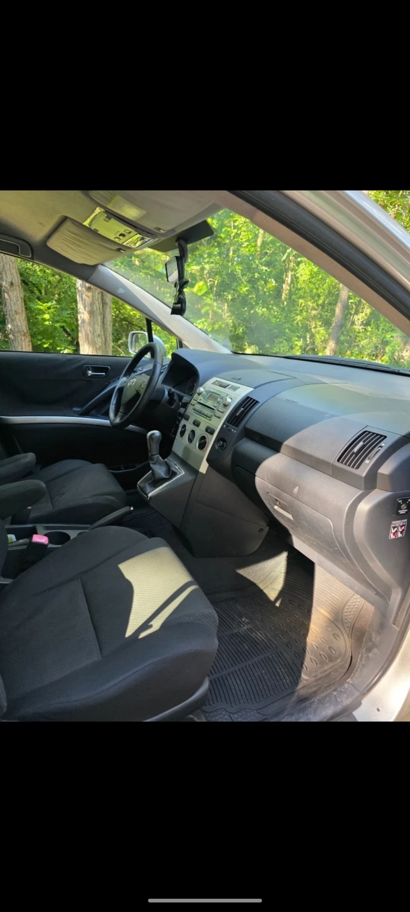 Toyota Corolla verso 2.2 , снимка 5 - Автомобили и джипове - 56615525