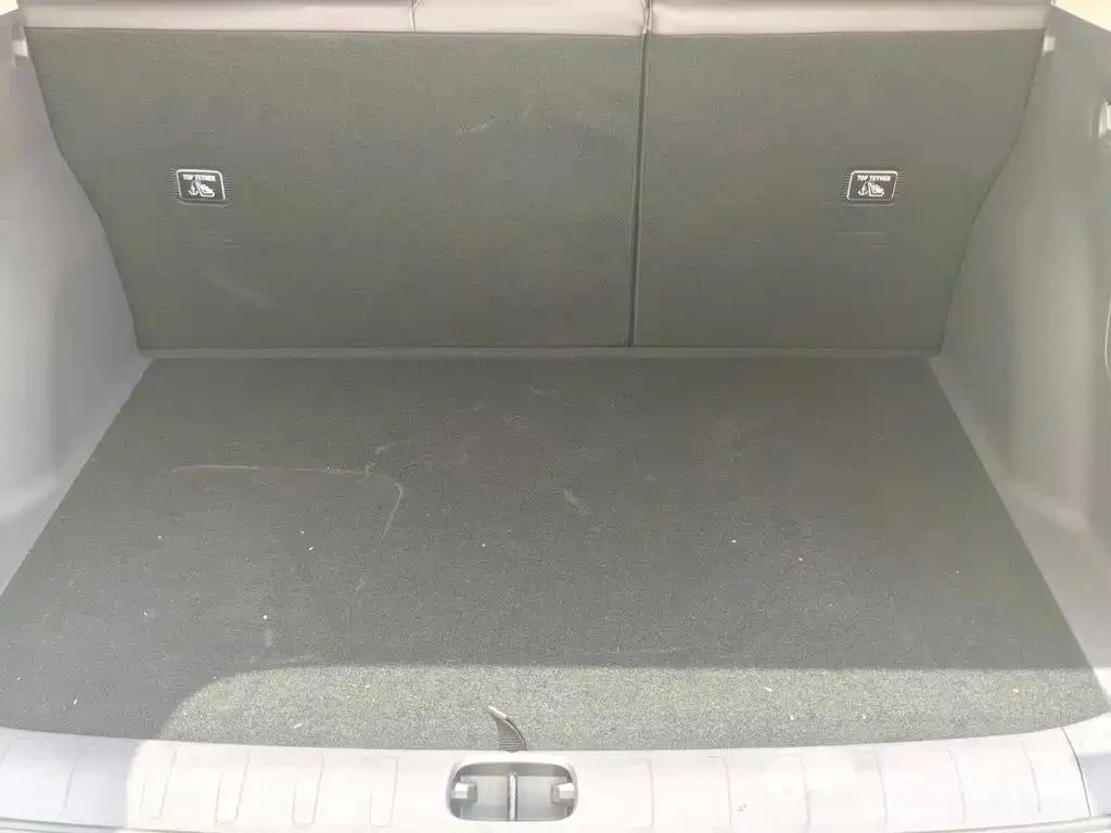 Leapmotor B10, снимка 7 - Автомобили и джипове - 56688398