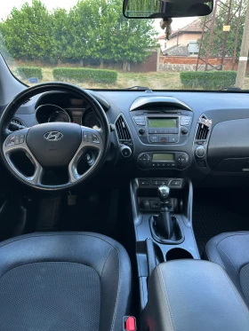Hyundai IX35 2.0 CRDI 4WD ПЪРВИ СОБСВЕНИК, снимка 9