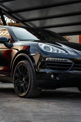 Обява за продажба на Porsche Cayenne * 3.0d* 245* PDK* 4x4* PANORAMA*  ~34 999 лв. - изображение 4 | Auto.bg Обява за продажба на Porsche Cayenne * 3.0d* 245* PDK* 4x4* PANORAMA*  ~34 999 лв. - изображение 4
