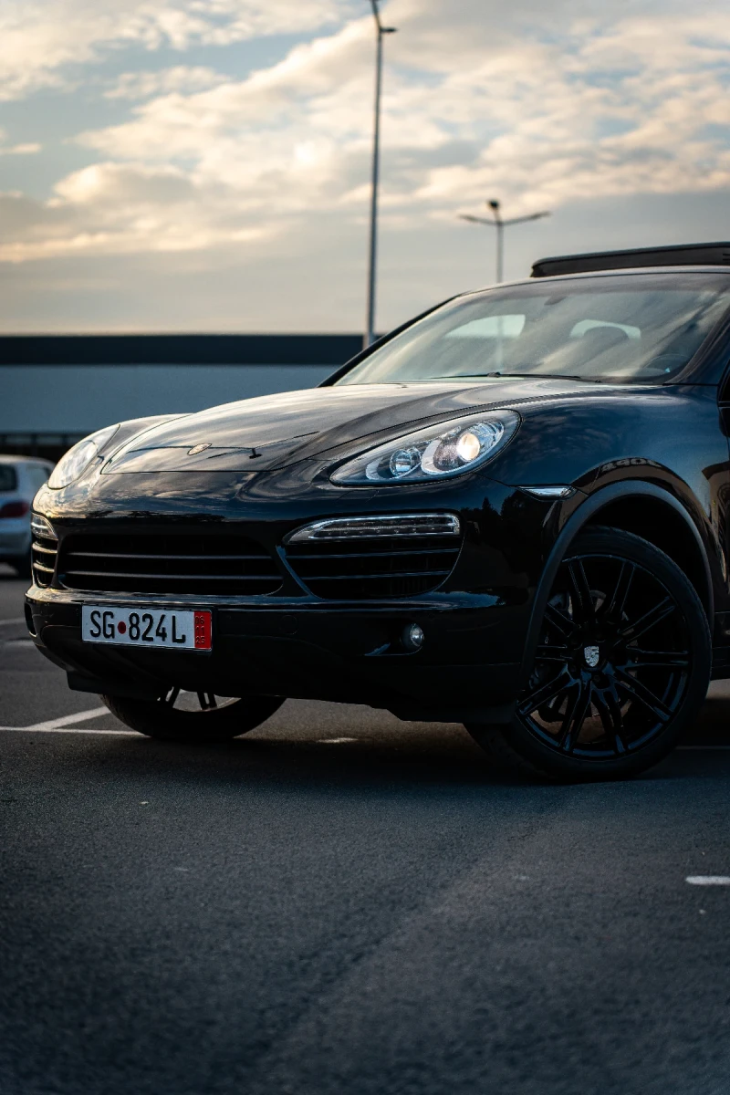 Porsche Cayenne * 3.0d* 245* PDK* 4x4* PANORAMA* , снимка 16 - Автомобили и джипове - 52203907