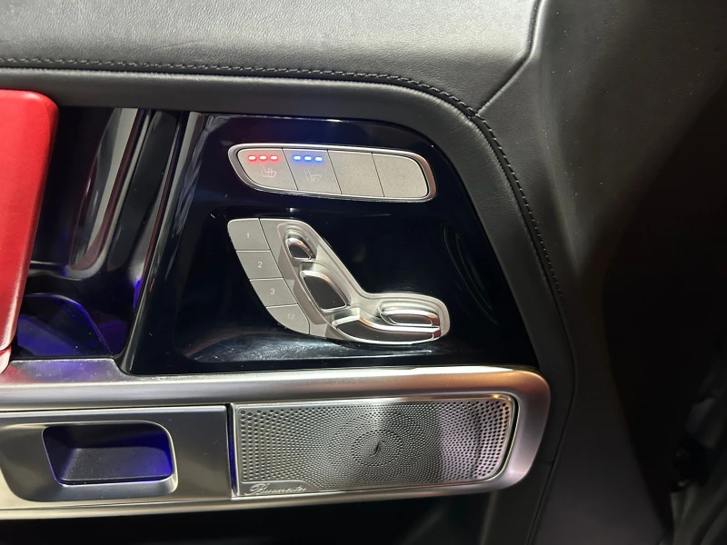 Mercedes-Benz G 63 AMG, снимка 13 - Автомобили и джипове - 52490291