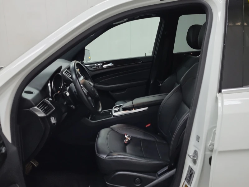 Mercedes-Benz ML 400 * * CARFAX * БЕЗ ПЪРВОНАЧАЛНА ВНОСКА, снимка 10 - Автомобили и джипове - 52695221