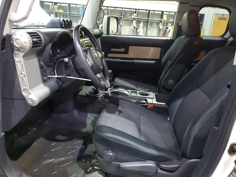 Toyota Fj cruiser 2012 TOYOTA FJ CRUISER | Mobile.bg � ����������� 7