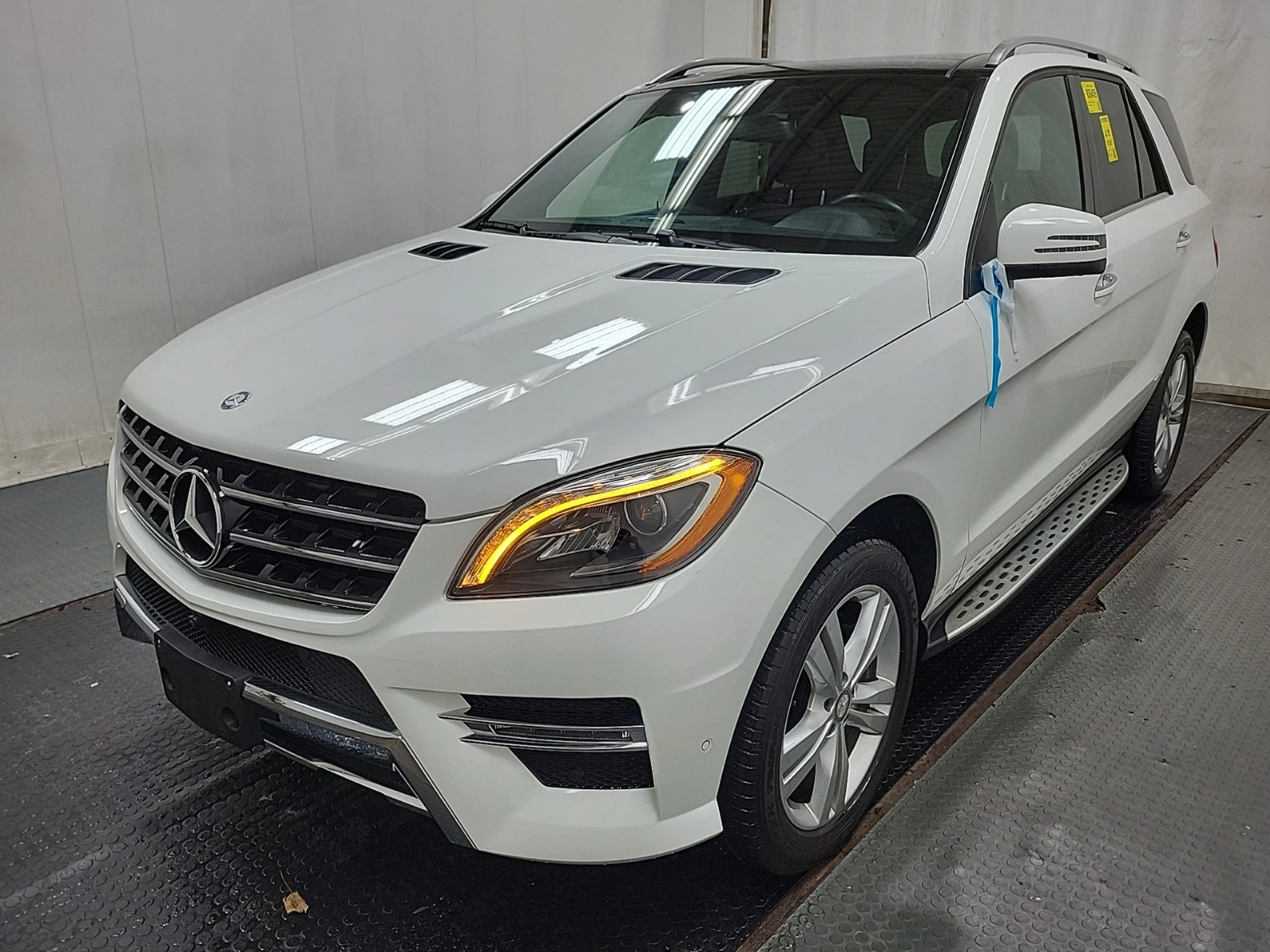 Mercedes-Benz ML 400 * * CARFAX * БЕЗ ПЪРВОНАЧАЛНА ВНОСКА, снимка 1