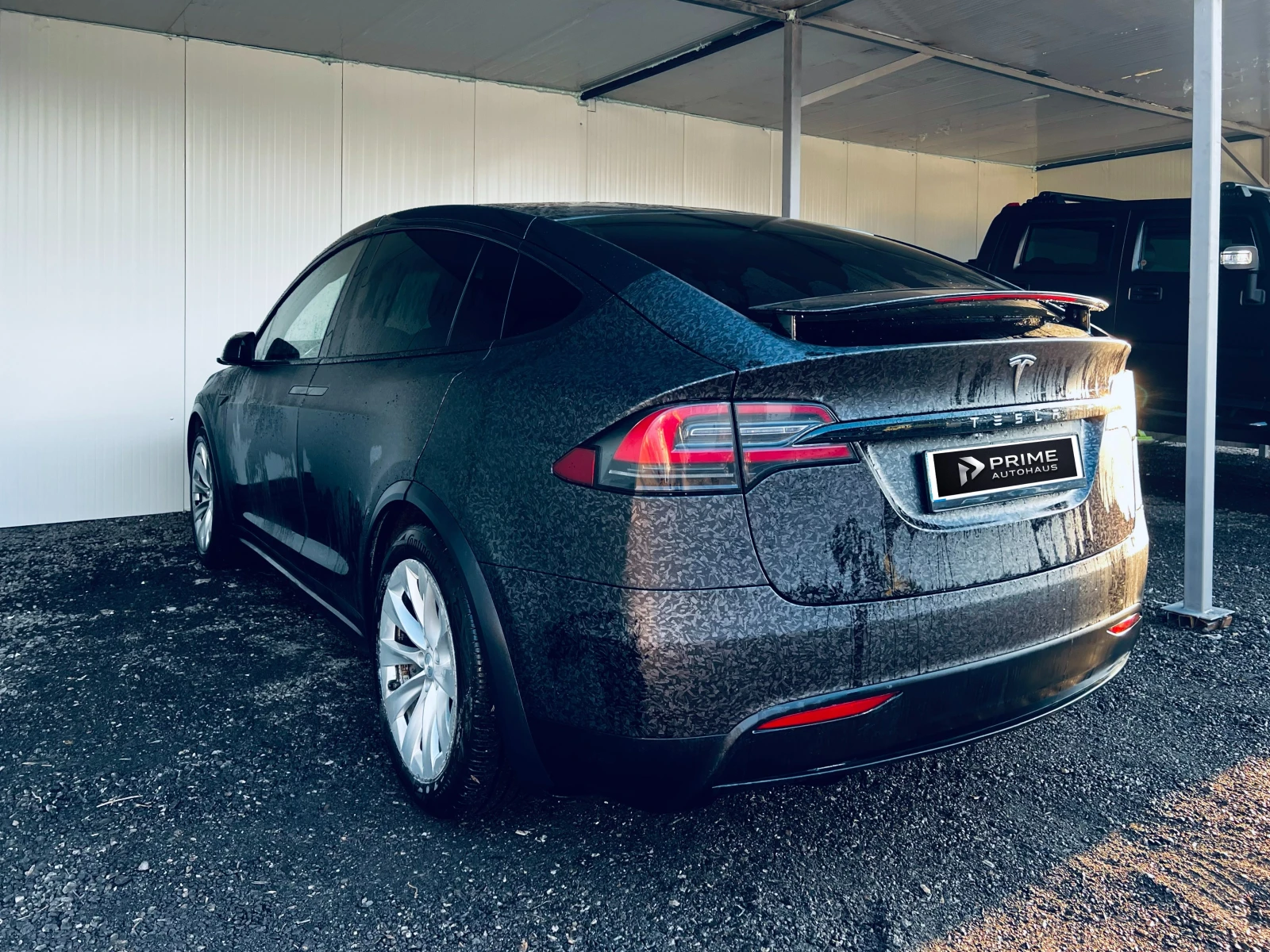 Tesla Model X 90D - изображение 7