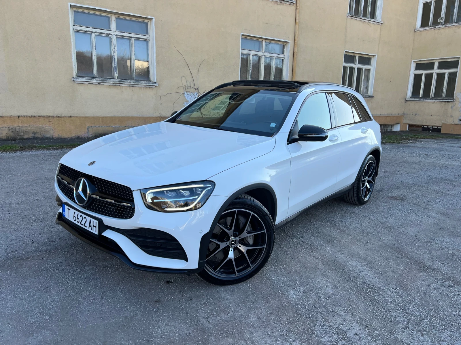 Mercedes-Benz GLC 300 EQ-BOOST/FACE-LIFT/DIGITAL/AMG/PANORAMA/TOP