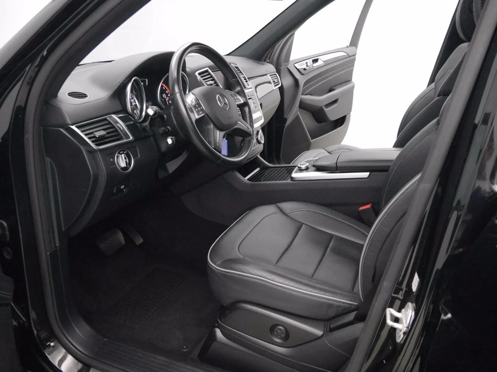 Mercedes-Benz ML 350 AMG Блокирал Двигател, снимка 6 - Автомобили и джипове - 54114954