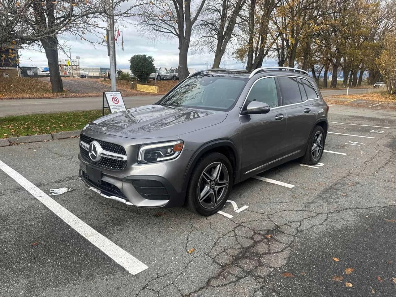 Mercedes-Benz GLB 250 AMG/ПАНОРАМА/ДИСТРОНИК/360