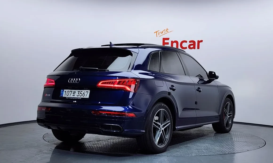 Audi SQ5 3.0TDI Disi* Cam 360* , снимка 2 - Автомобили и джипове - 54471720