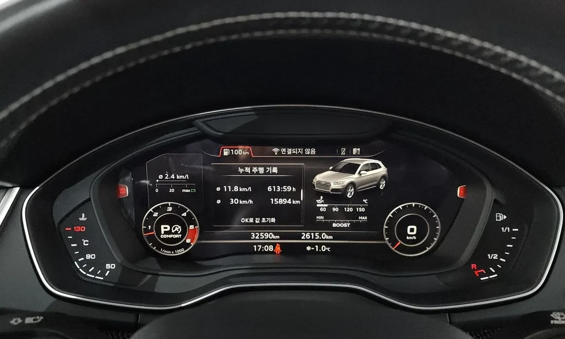 Audi SQ5 3.0TDI Disi* Cam 360* , снимка 7 - Автомобили и джипове - 54471720