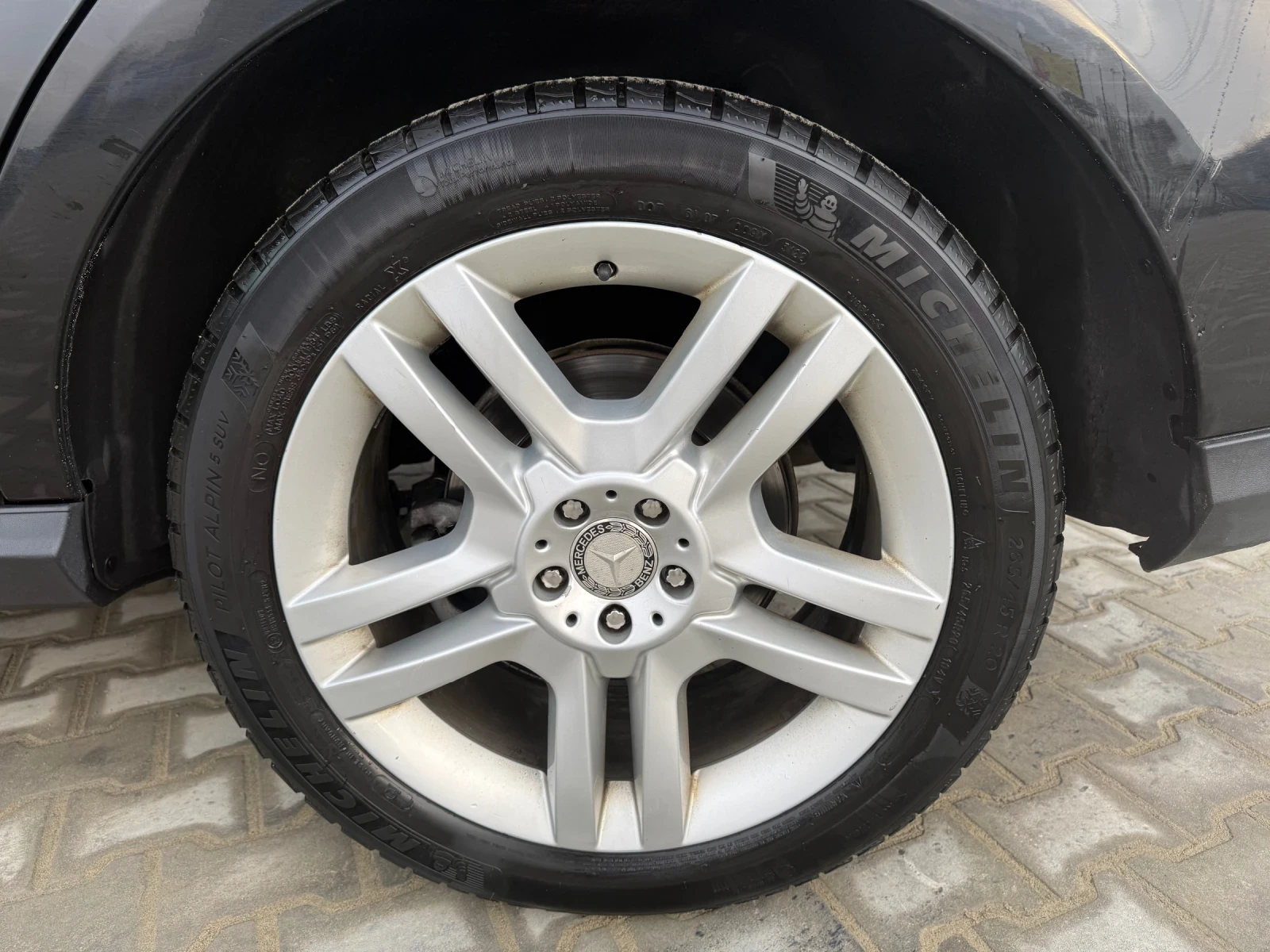 Mercedes-Benz GLE 250 d* FULL* 360* Панорама* , снимка 9 - Автомобили и джипове - 54726577