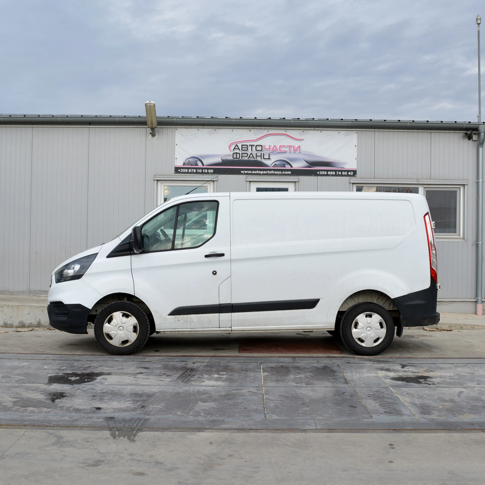 Ford Transit Custom 2.0 TDCI - изображение 3