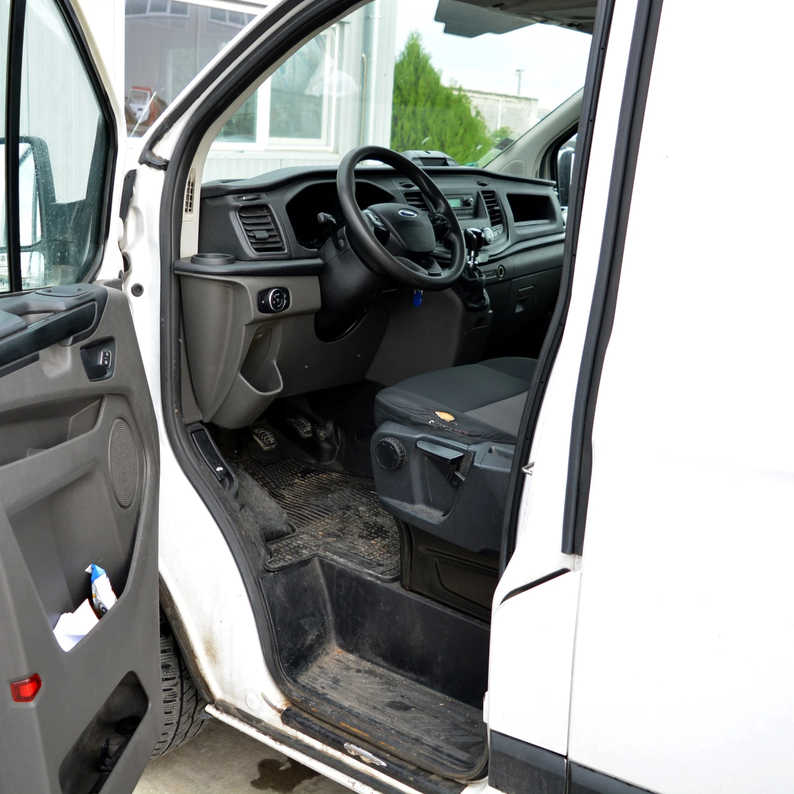 Ford Transit Custom 2.0 TDCI - изображение 6