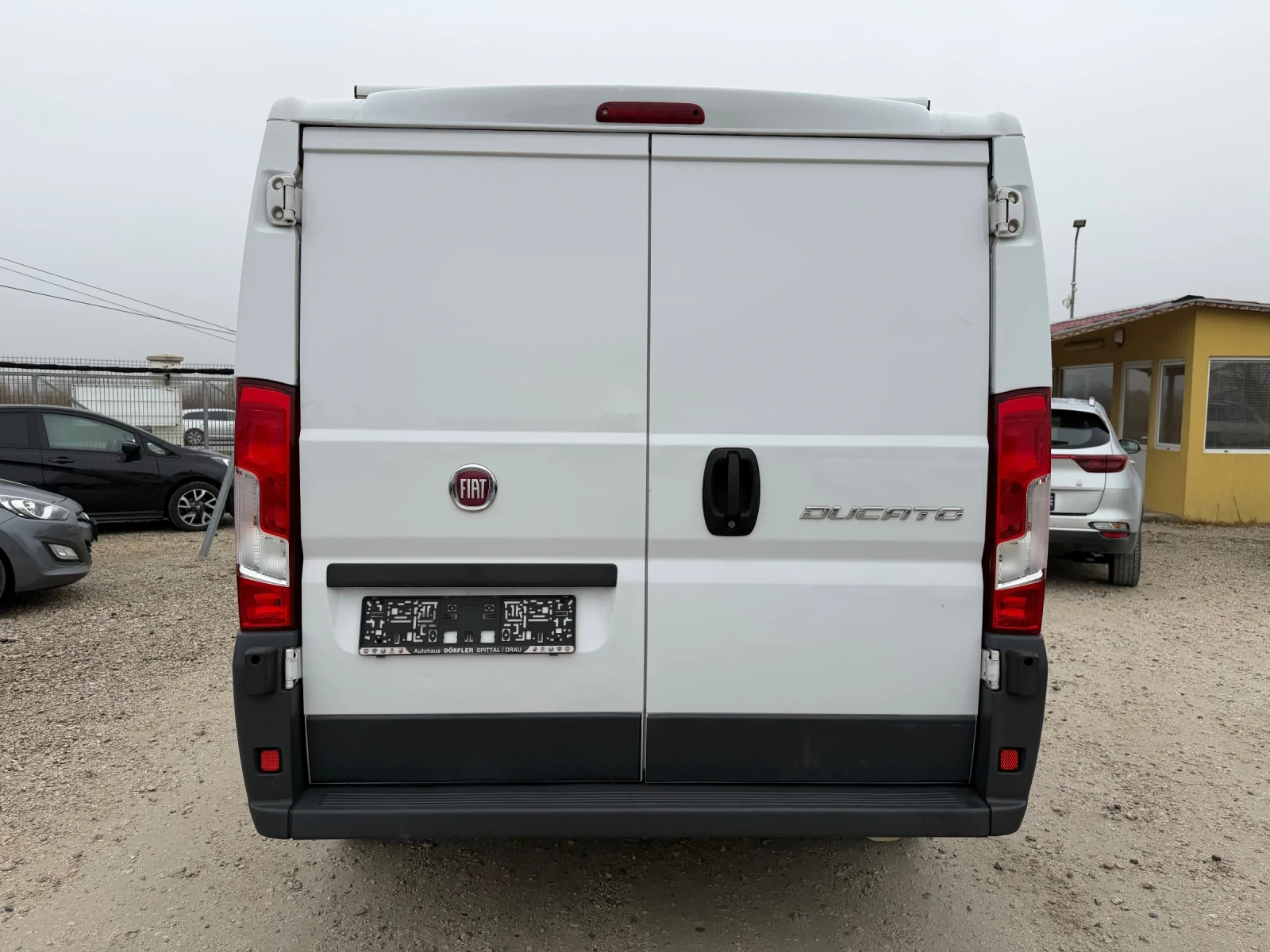 Fiat Ducato 2.3/130кс Климатик 222000км Сервизни документи  - изображение 6