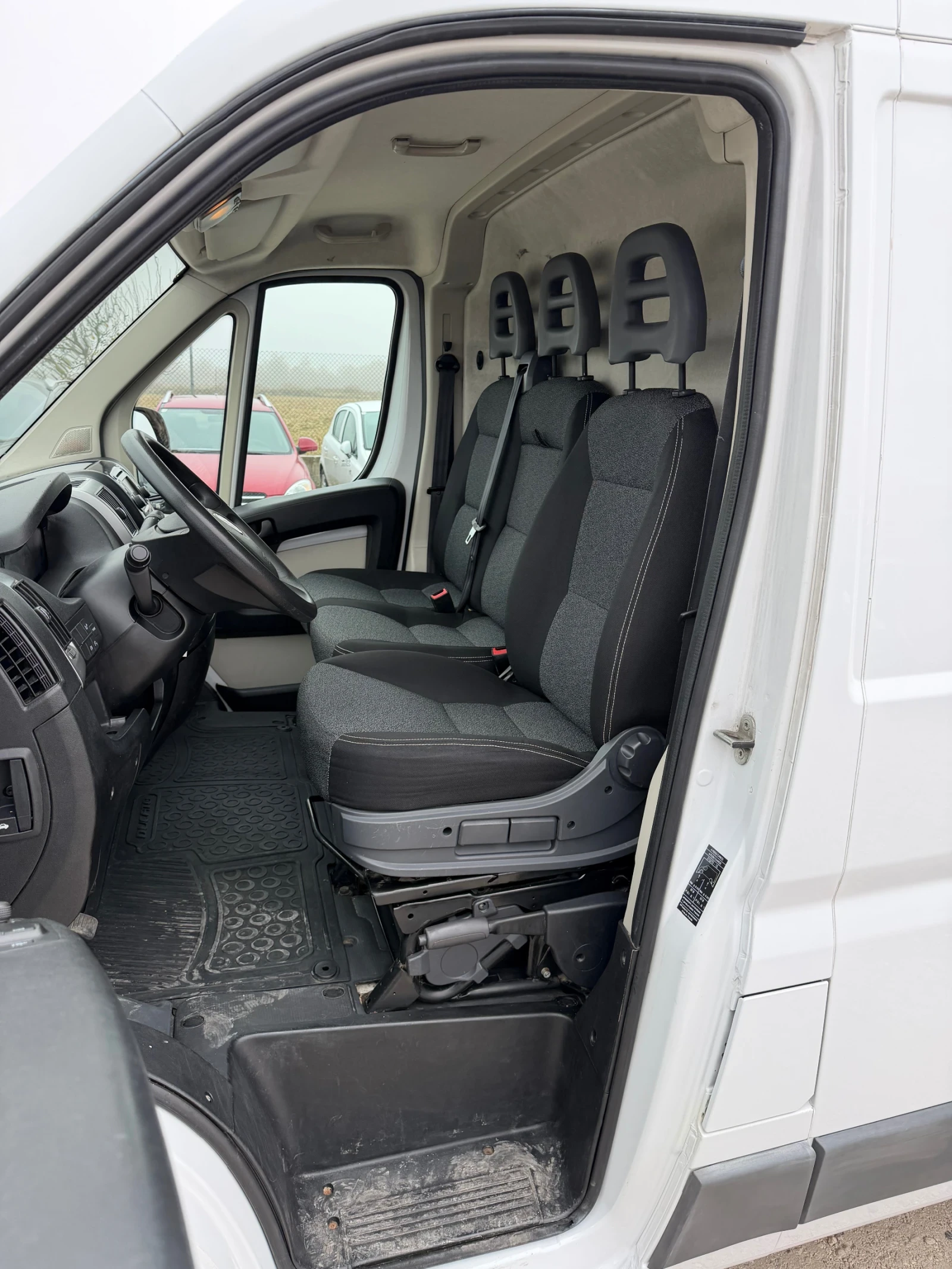 Fiat Ducato 2.3/130кс Климатик 222000км Сервизни документи  - изображение 10