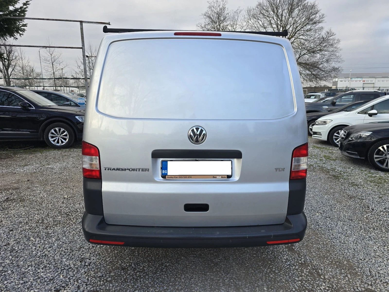 VW Transporter T-5 2.0TDI-84kc/ ПОДГРЕВ/ПЕЧКА/НАВИ/ПАРКТРОНИК, снимка 6 - Бусове и автобуси - 54059618
