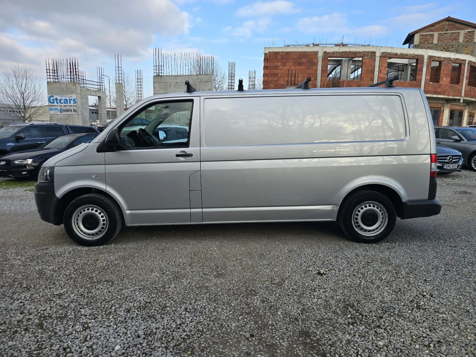 VW Transporter T-5 2.0TDI-84kc/ ПОДГРЕВ/ПЕЧКА/НАВИ/ПАРКТРОНИК, снимка 8 - Бусове и автобуси - 54059618