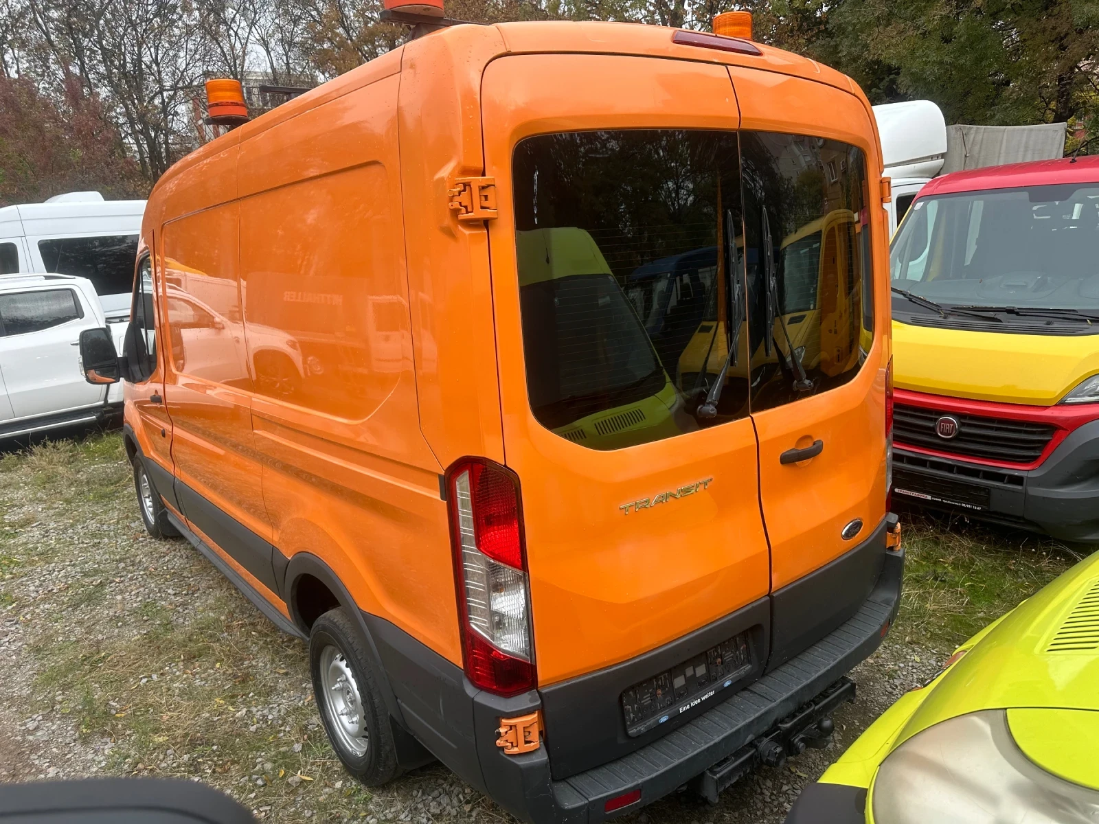 Ford Transit 2.2TDCI Климатик, снимка 4 - Бусове и автобуси - 56730327