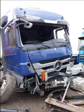 Mercedes-Benz 1844, снимка 3