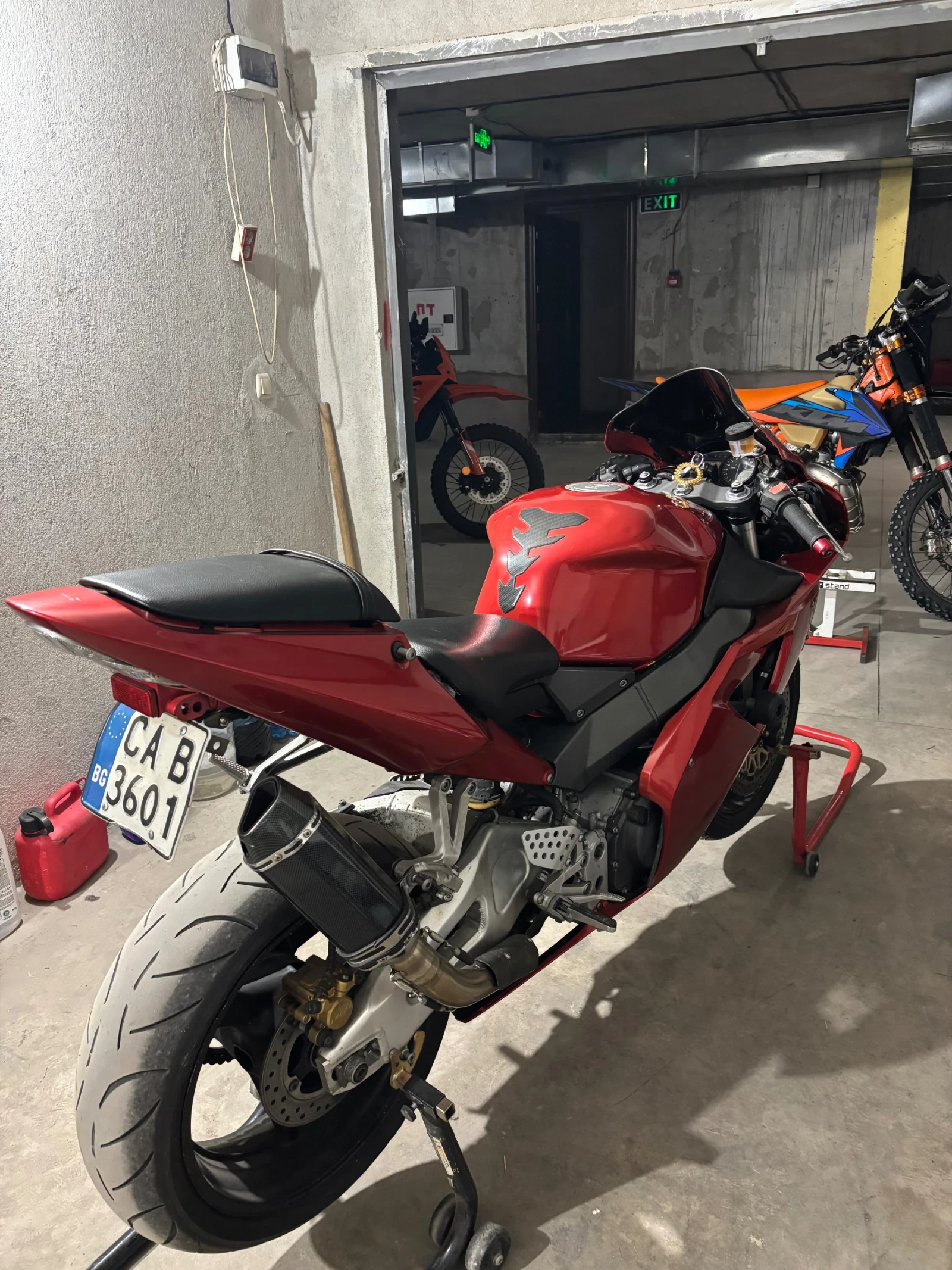 Honda Cbr 900rr 954cc, снимка 11 - Мотоциклети и мототехника - 56075416