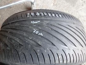 Гуми Летни 245/30R20, снимка 3