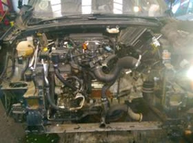 Peugeot 308 2.0HDIЧАСТИ, снимка 9