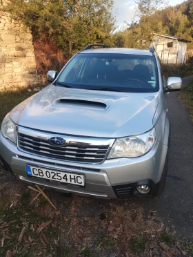 Subaru Forester  - [1] 