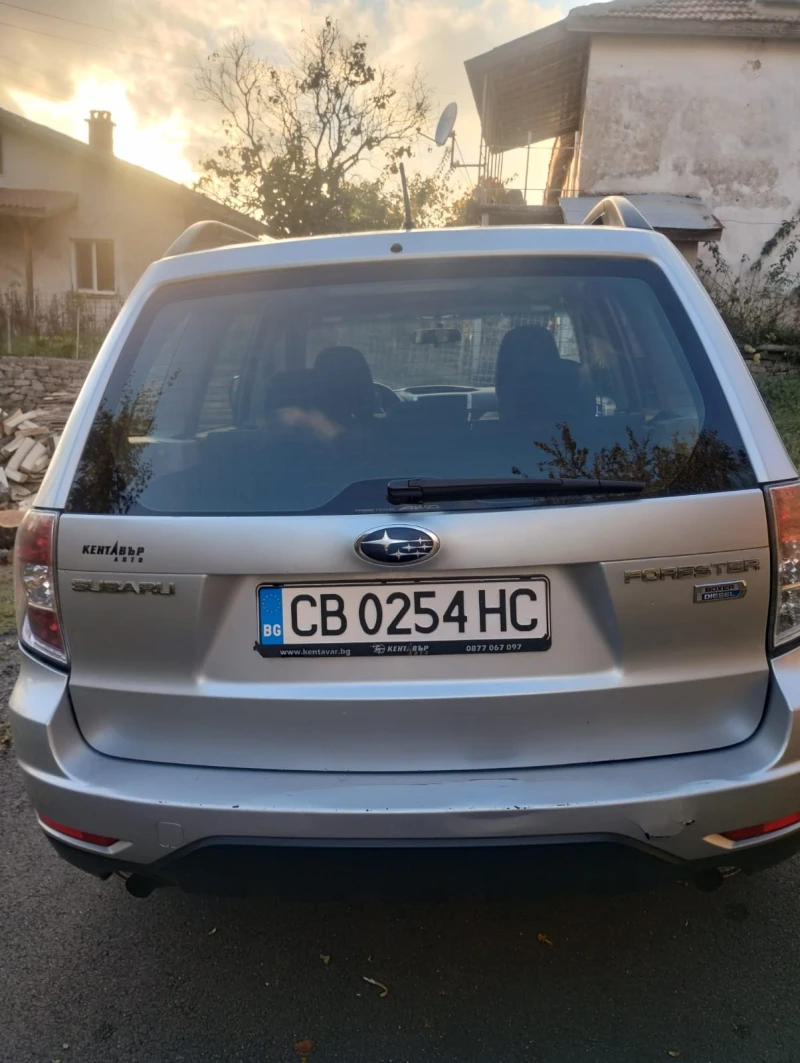 Subaru Forester, снимка 4 - Автомобили и джипове - 47717248